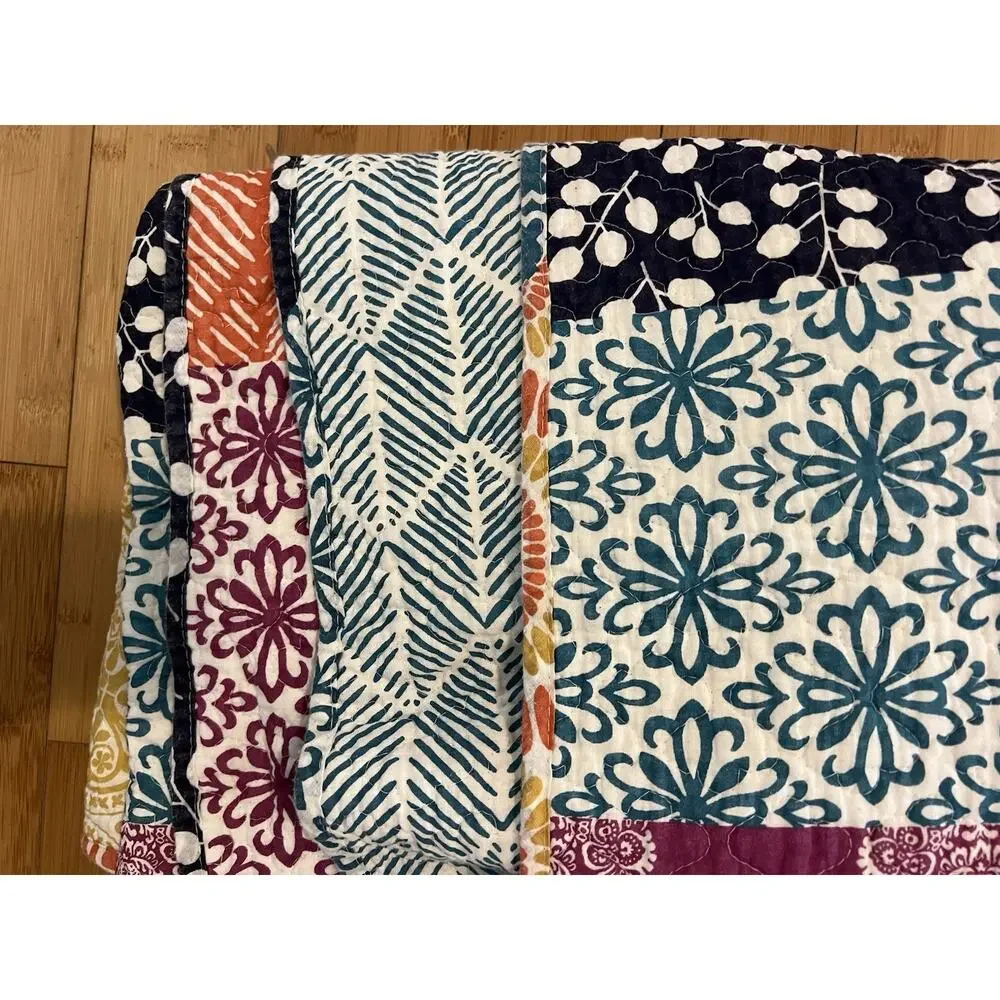 Lush Decor Bohemian Stripe Reversible 100% Cotton Quilt Queen Size